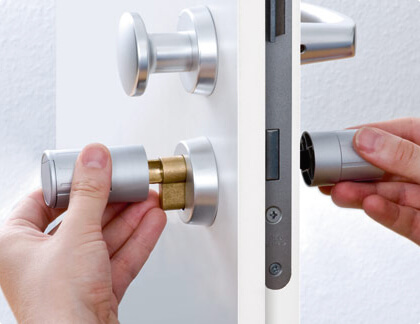 Срочное аварийное открытие замков в Черногорске